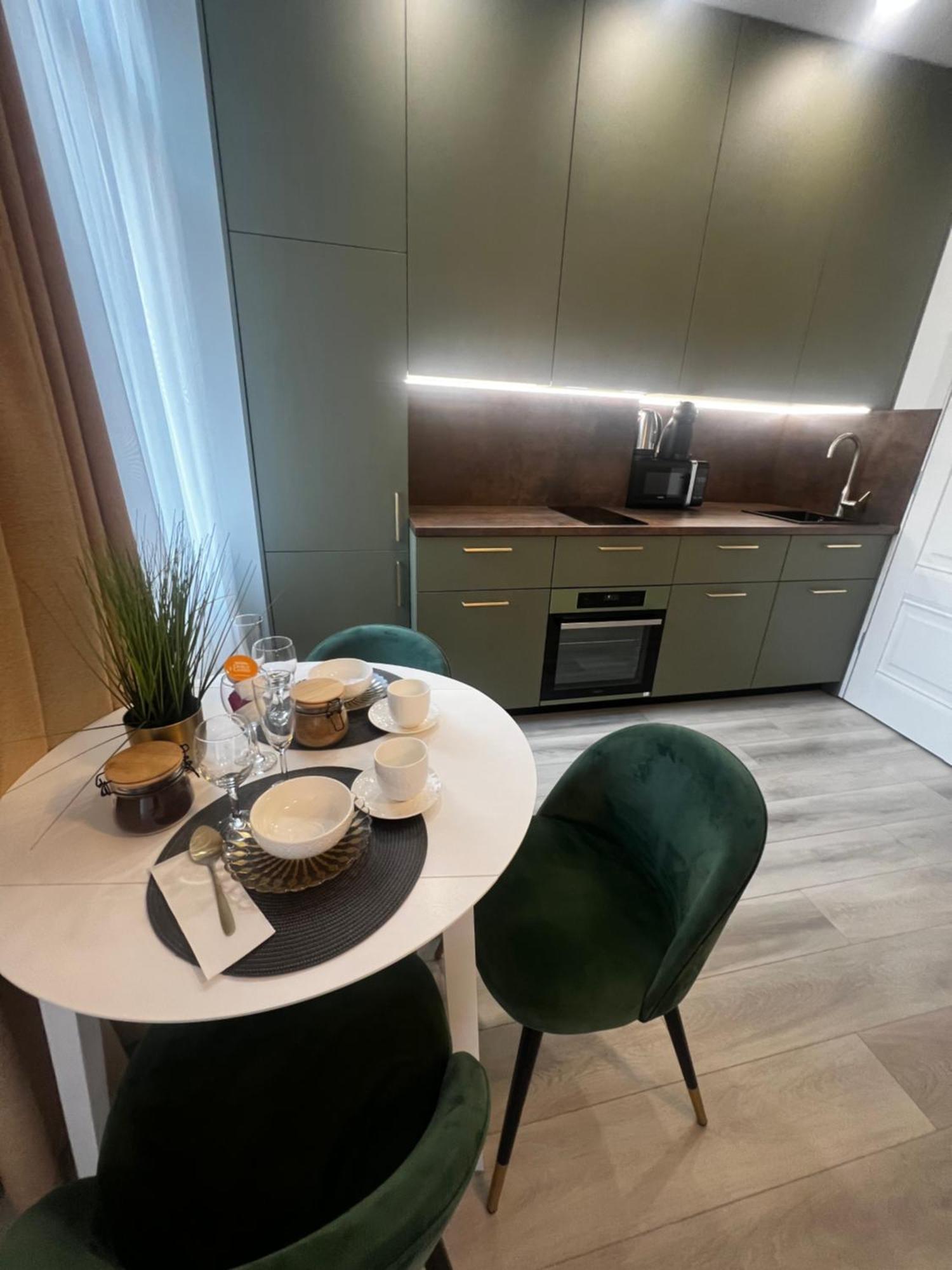 Chic Residence Apartament 1 Шяуляй Экстерьер фото
