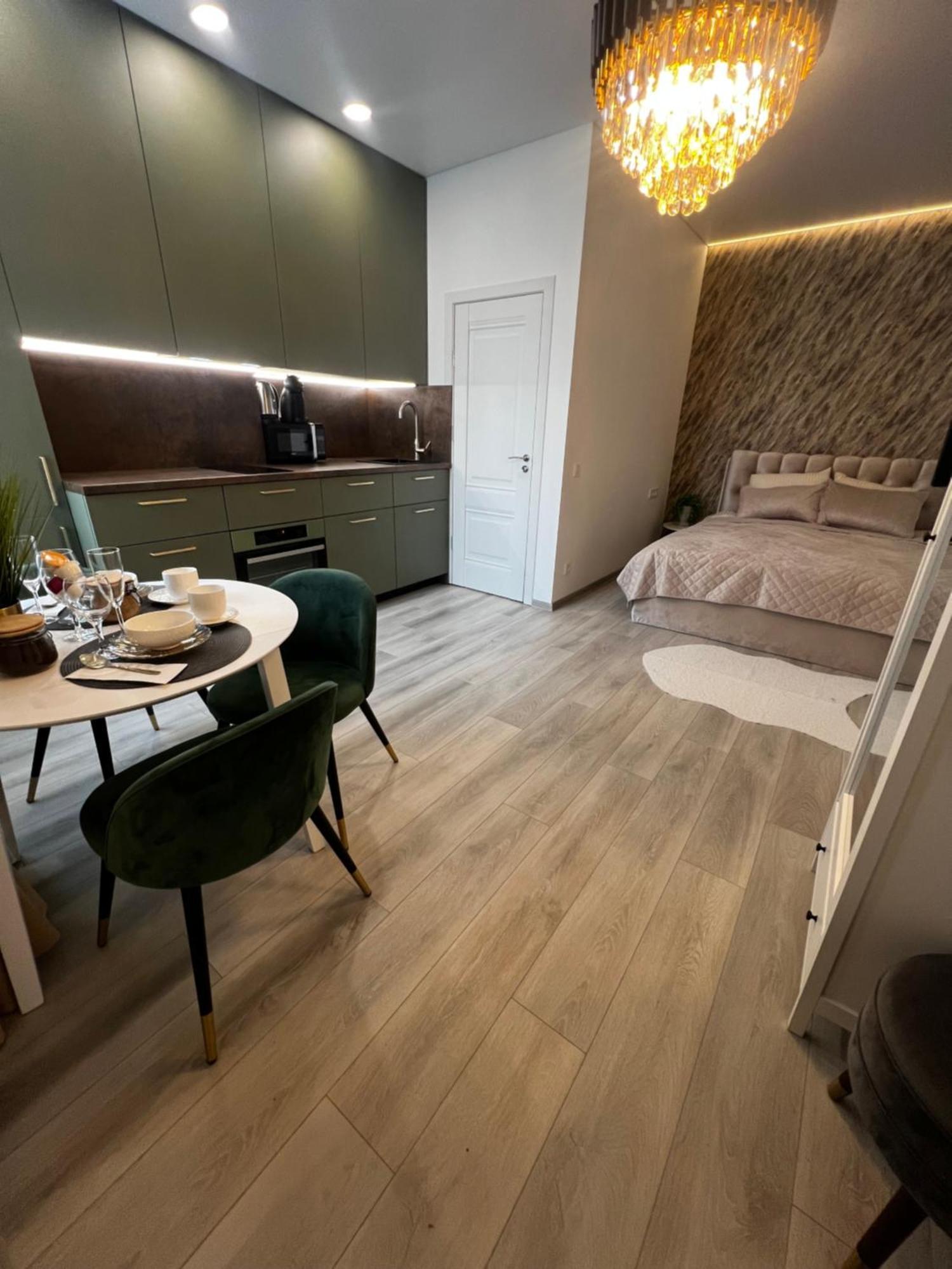 Chic Residence Apartament 1 Шяуляй Экстерьер фото